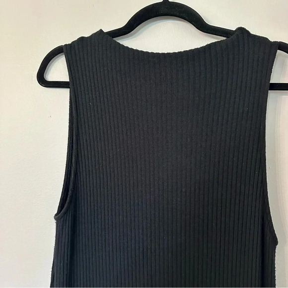 American Eagle Women’s Black Sleeveless Ribbed Dress with Keyhole Back Sz M GUC - Picture 3 of 9